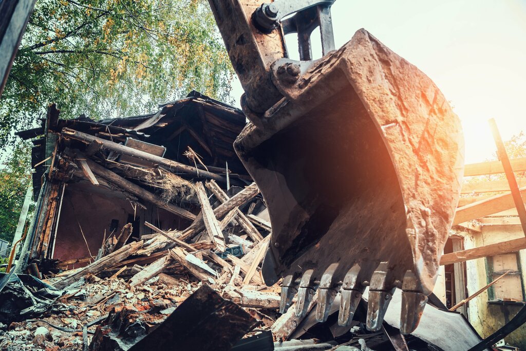 abriss-haus-altes-gebauede-kosten-genehmigung-neubau-10